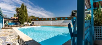 Casa de vacaciones "Gîte 1 à la Maison Mosaïc" con piscina compartida y Wi-Fi