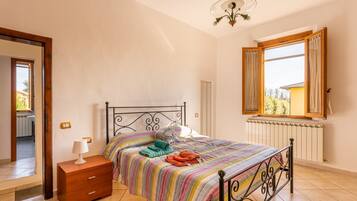 2 camere, ferro/asse da stiro, Wi-Fi gratuito, lenzuola