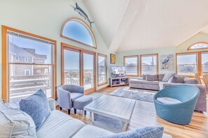 TV - Semi-Oceanfront Home in Avon w/ Hot Tub and Nearby Beach Access (Avon)