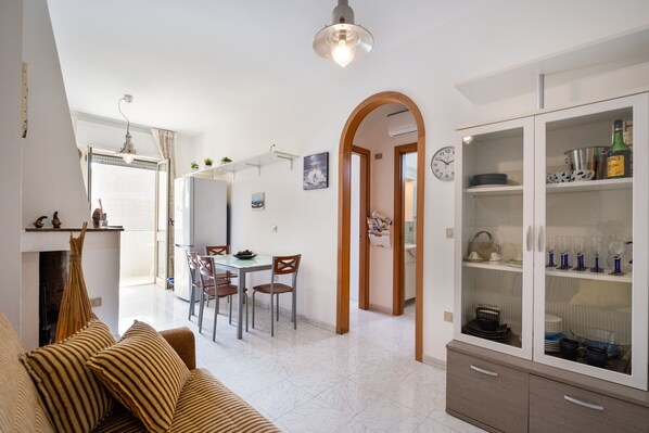 TV, peis og stereoanlegg