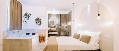 DOUBLE ROOM WITH HOT TUB