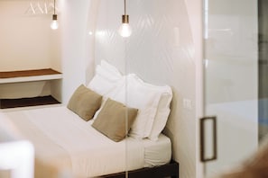 DOUBLE ROOM WITH HOT TUB