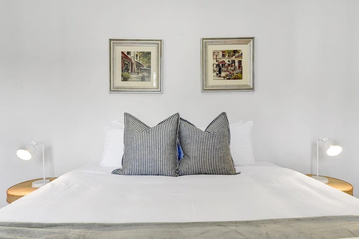 3 bedrooms, iron/ironing board, travel crib, WiFi