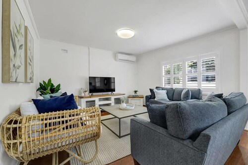 Hope St Cottage III - Elegant & Cosy, Sleeps 6