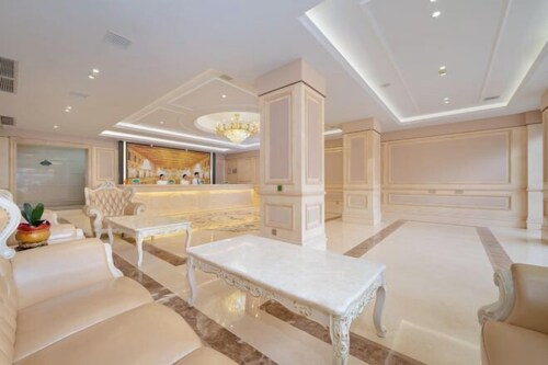 Vienna Hotel (Huidong Jilong)