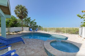 A heated pool - Bean Point Beachfront- Beachfront 4 bedroom private home with pool/spa (Anna Maria)