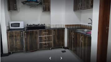 Deluxe Double Room | Private kitchen