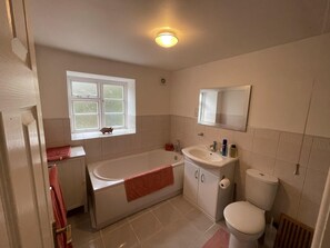 Cottage, Multiple Beds | Bathroom - Beautiful 2bed Cottage in Knowle St Giles nr Chard (Chard)