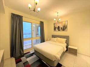 1 soveværelse, strygejern/strygebræt, sengetøj