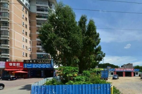 Exterior - XinfengyaduoBusiness Hotel (Xinfeng)