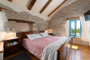 2 Schlafzimmer, Bügeleisen/Bügelbrett, Reisekinderbett, kostenloses WLAN