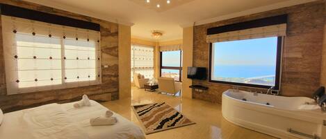 7 habitaciones y acceso a internet