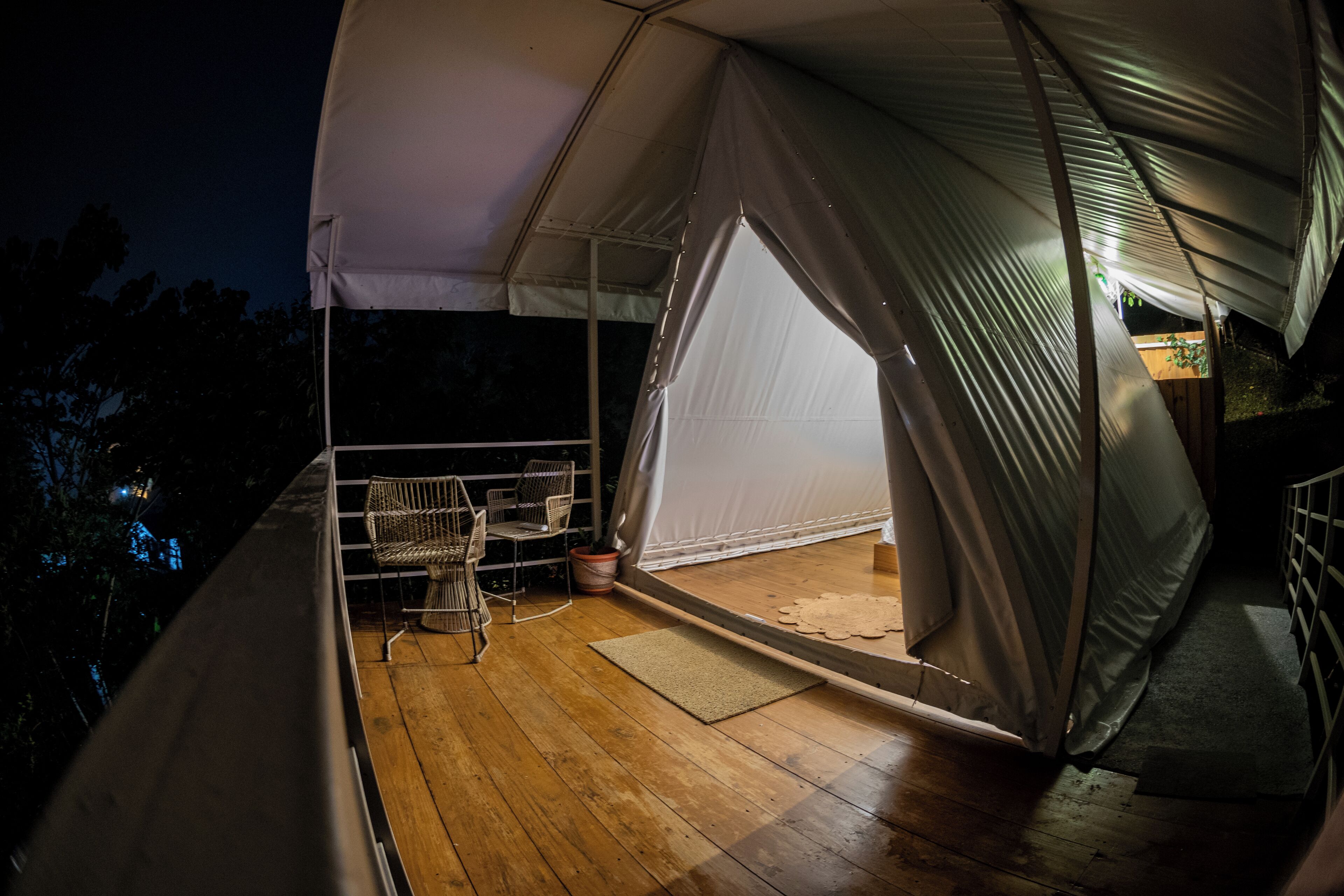 Tente Deluxe | Wi-Fi gratuit