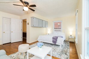 3 bedrooms, WiFi, bed sheets