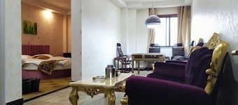 Mingcheng Home Business Hotel