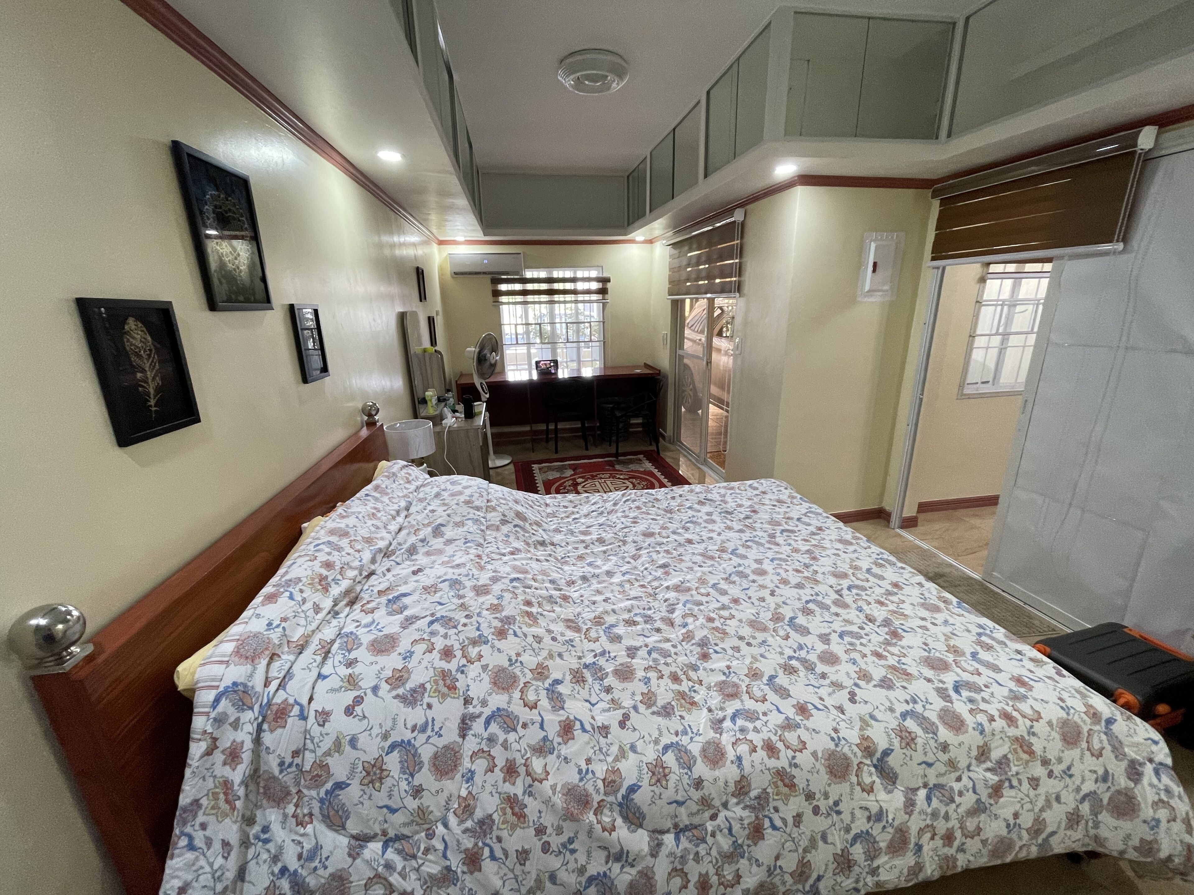 3 bedrooms, WiFi, bed sheets