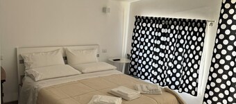 Villa Sotto le Stelle for a relaxing holiday with a view of the Aeolian Islands