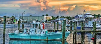 The Orange Door - Coastal Escape