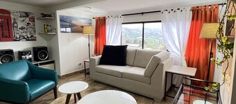 Acogedor Apartamento con Vista a las Montañas