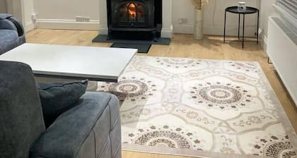 Stunning 2-bed House in Pembroke Dock