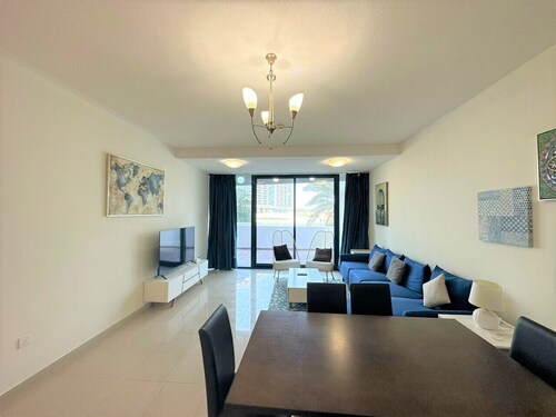 Incredible Living With Beachfront in Rack