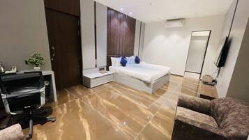 Executive Suite | Street view