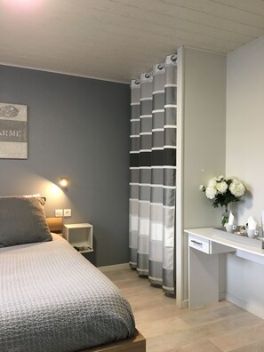 Comfort Double Room, Ensuite, Garden View - Le Glandasse (Die)