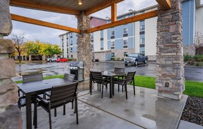 Aire de pique-nique/barbecue