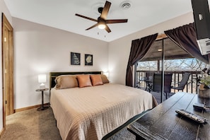 2 habitaciones, escritorio, cuna de viaje y wifi