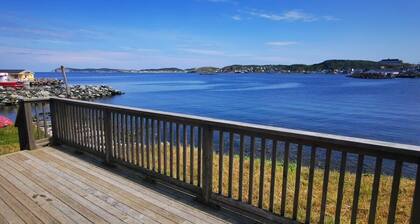 Jagged Rocks Summary: