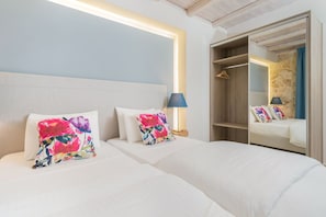 2 chambres, fer et planche à repasser, Wi-Fi gratuit, draps fournis