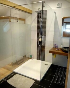 Shower, towels - Attic with bathroom (Svinarov)