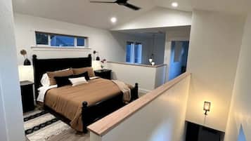 2 Schlafzimmer, Schreibtisch, Bügeleisen/Bügelbrett, kostenloses WLAN