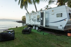 Deluxe Mobile Home | Terrace/patio - San Blas RV Park Frente al Mar (San Blas)