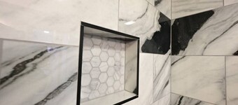 Newly Renovated! - Classy Downstairs Flat