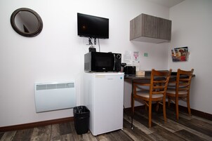 Economy Double Room | Room amenity