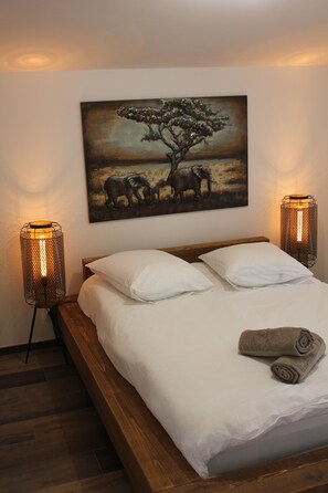 2 Schlafzimmer, Bügeleisen/Bügelbrett, kostenloses WLAN