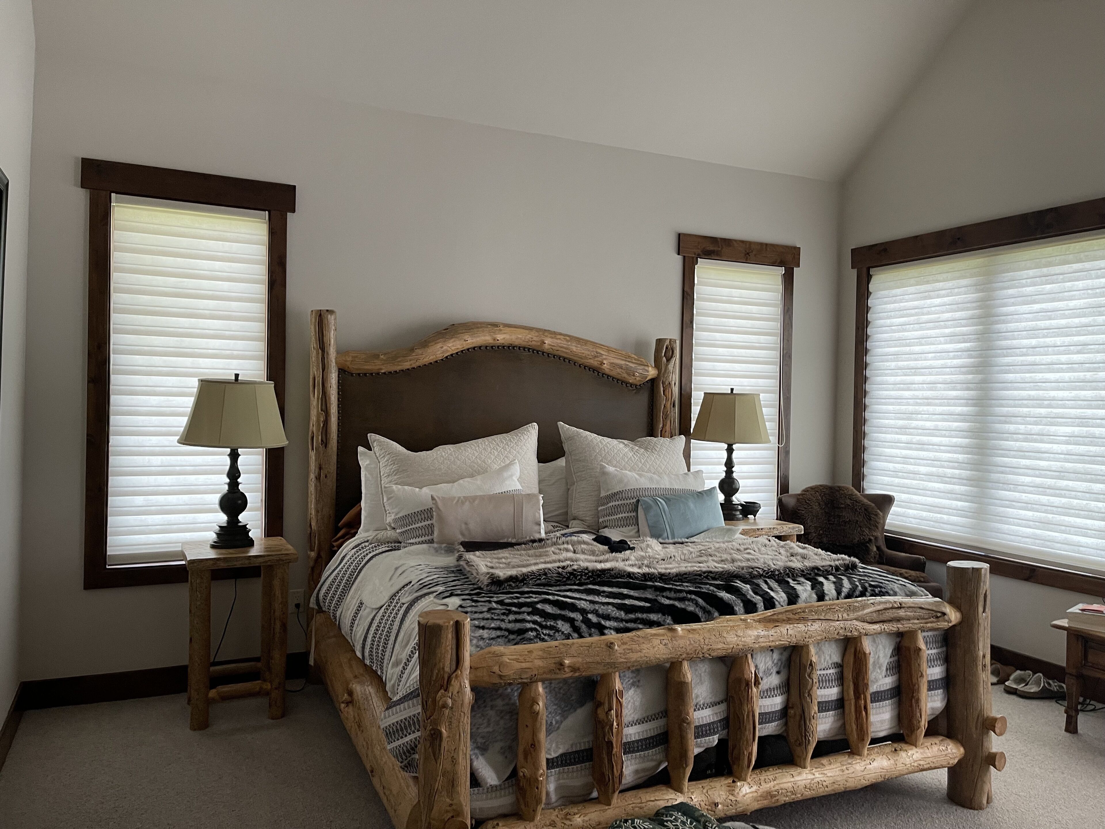 6 chambres, fer et planche à repasser, Wi-Fi, draps fournis