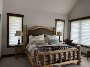 6 chambres, fer et planche Ă repasser, Wi-Fi, draps fournis