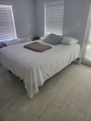 Room - 1938 COZY! (Boynton Beach)