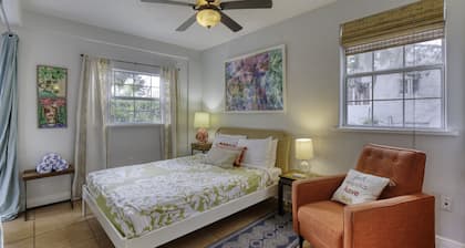 Spanish Bungalow Guest House