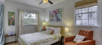 Spanish Bungalow Guest House