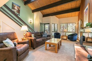 Télévision, cheminée