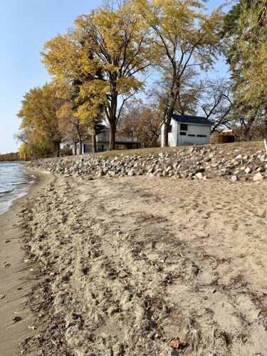 Barefoot Beach Point | Ottertail Lake, MN