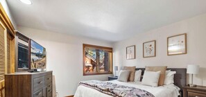 3 soveværelser, strygejern/strygebræt, Wi-Fi, sengetøj