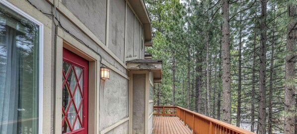 Property grounds - Newly remodel and spacious home (830SO) (Incline Village)