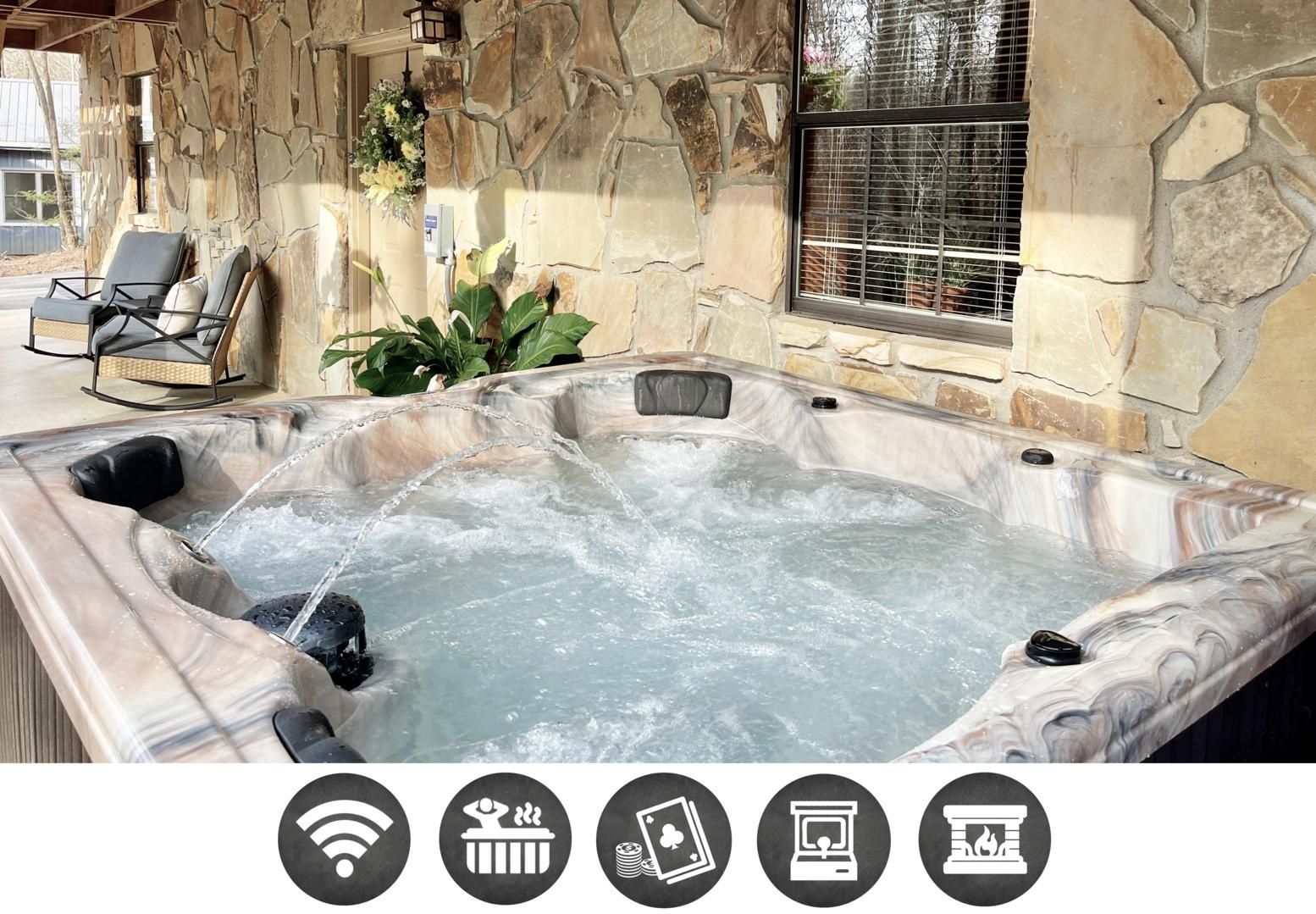 Outdoor spa tub