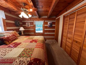 Cabin, 3 Bedrooms | 3 bedrooms, free WiFi - Bruno's Mountain Cave 3 Bedroom Cabin by RedAwning (Sevierville)