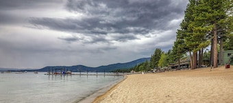 Cozy Lakefront Complx - Beach Access (LA99932)