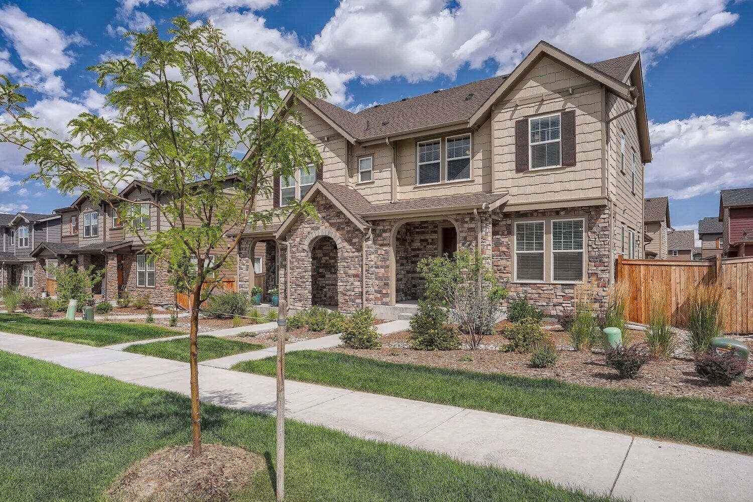3 bedroom in Incredible Saddle Rock Area